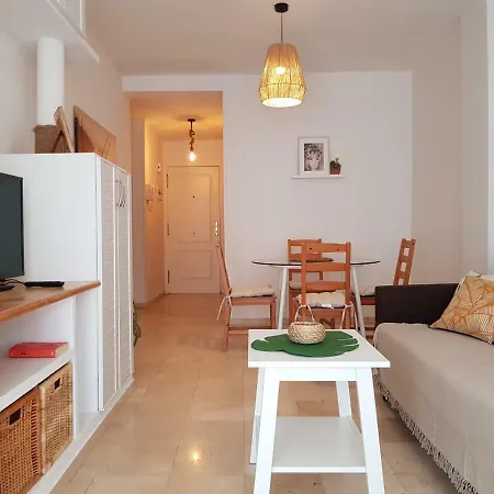 El Palm-mar. Great Terrace, Pool And Parking Apartament