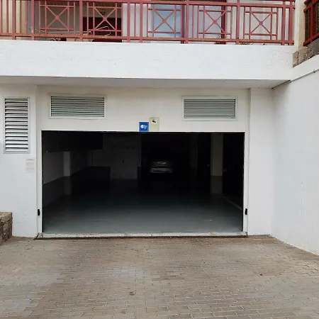 El Palm-mar. Great Terrace, Pool And Parking Apartament